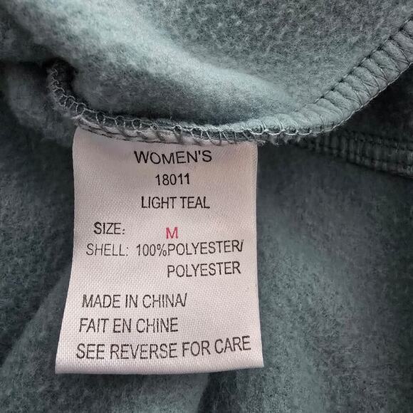 Woolrich Fleece Vest Bundle - Picture 12 of 12